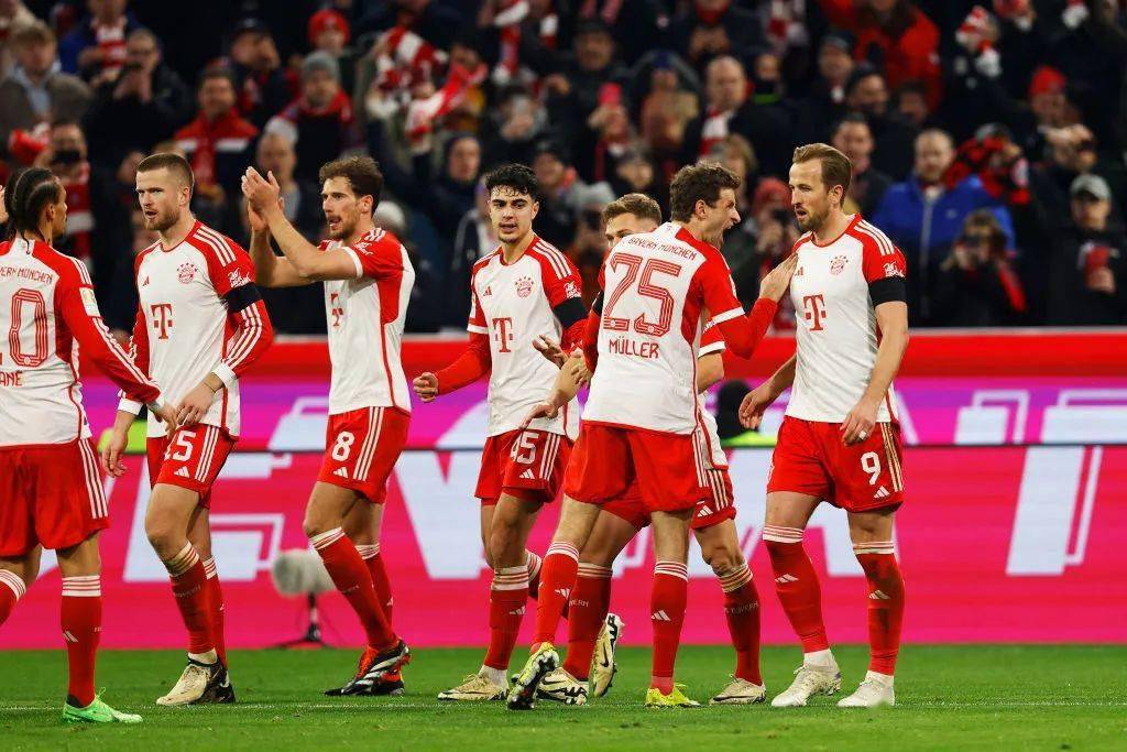 曼谷粉红队大胜莱比锡红牛队斩获三分 曼谷粉红队大胜莱比锡红牛队斩获三分