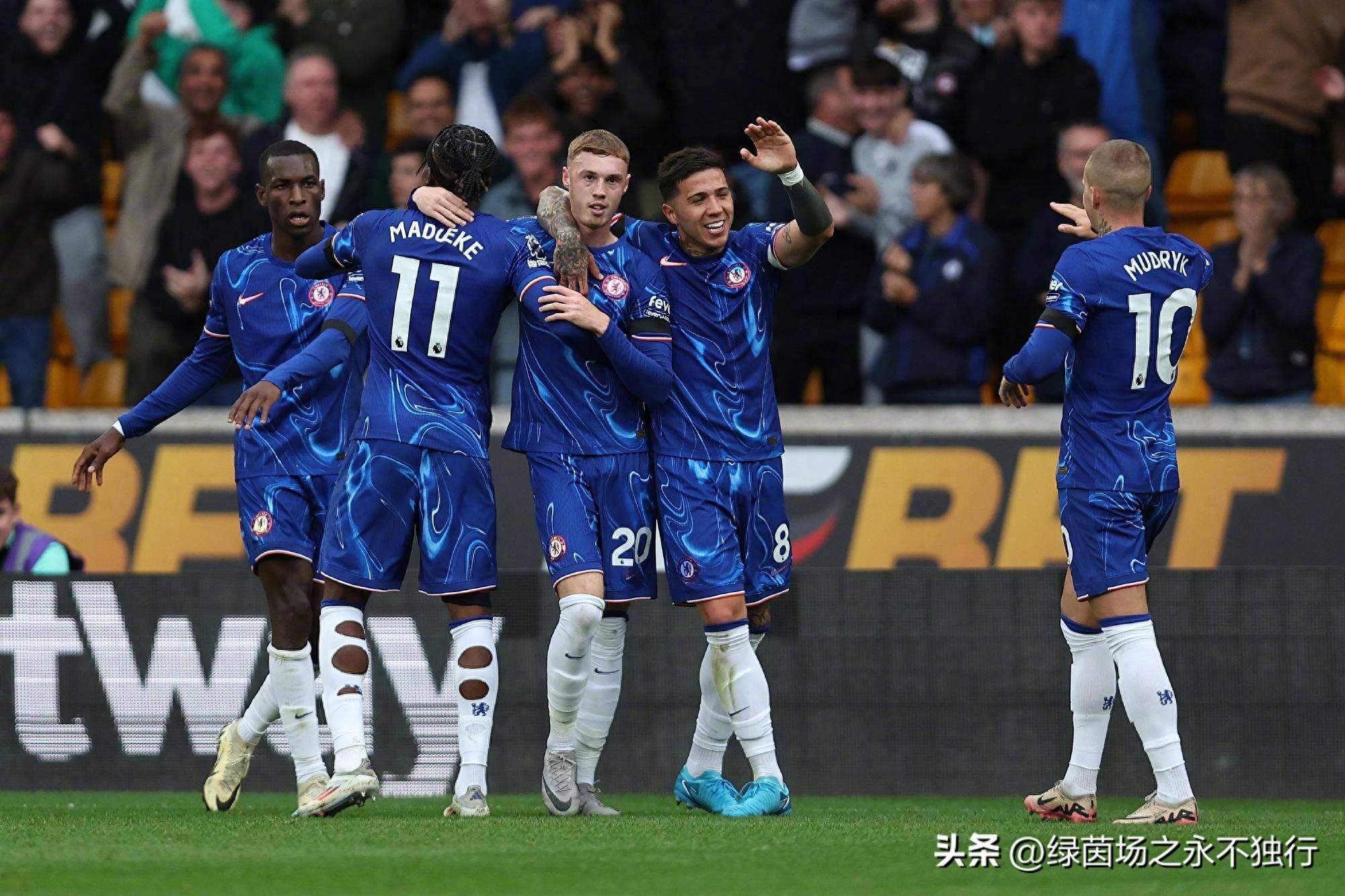 包含切尔西锋线大将转会尤文图斯，意甲球队阵容强悍的词条